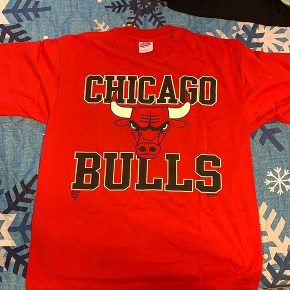 Chicago Bulls VINTAGE T-Shirt - Picture 1 of 3